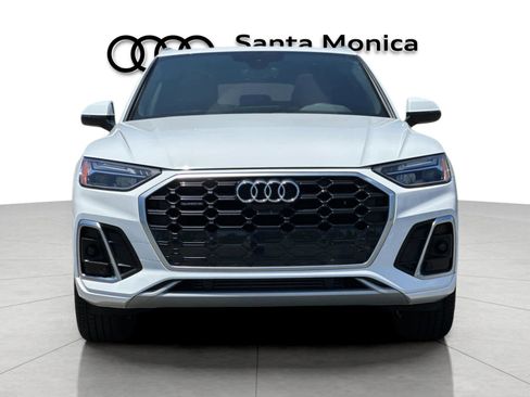 Used 2023 Audi Q5 2.0T Premium Plus w/ Premium Plus Package AWD/4WD image 10