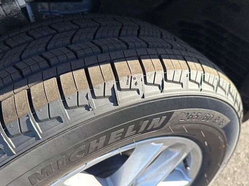 New 2025 Jeep Grand Cherokee Laredo X image 10