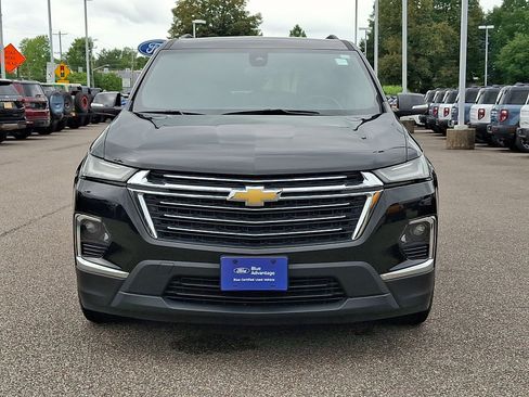 Used 2023 Chevrolet Traverse LT FWD image 3
