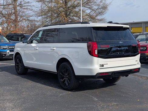New 2025 Ford Expedition Max Platinum w/ Stealth Appearance Package image 4