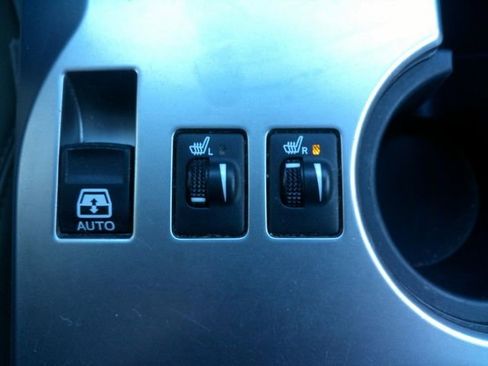 Used 2019 Toyota 4Runner SR5 Premium image 19