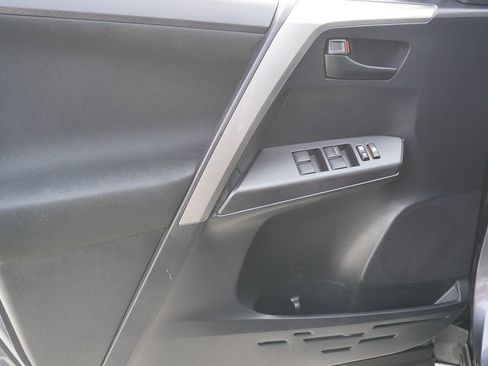 Used 2018 Toyota RAV4 LE w/ All Weather Liner Package image 23