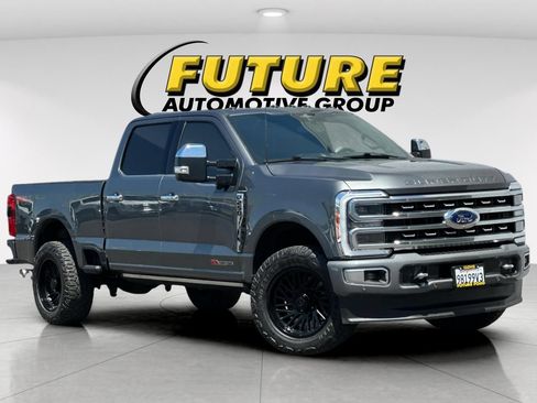 Certified 2023 Ford F250 Platinum AWD/4WD image 1