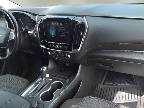 Used 2019 Chevrolet Traverse LT AWD/4WD image 41