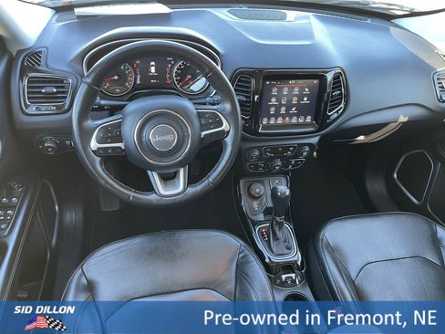 Used 2018 Jeep Compass Limited image 2