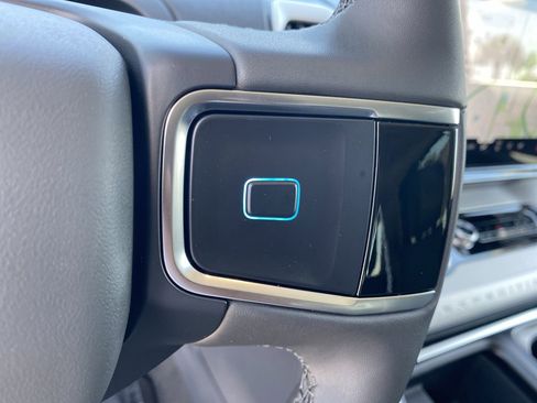 New 2026 Ford Expedition Active RWD image 30