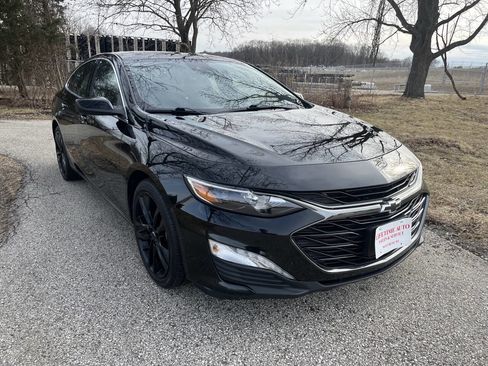 Used 2021 Chevrolet Malibu LT w/ Leather Package image 7