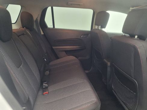 Used 2017 GMC Terrain SLE FWD image 19