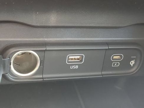 Used 2023 Kia Telluride EX AWD/4WD image 22