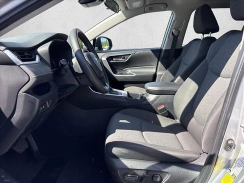 Certified 2024 Toyota RAV4 XLE FWD image 10