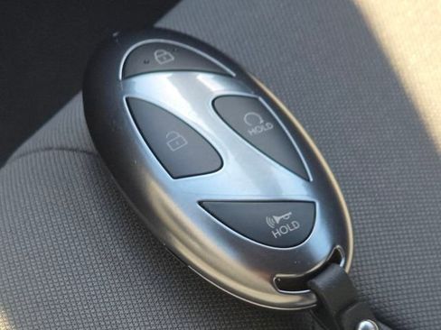 New 2026 Hyundai Elantra Sport image 33