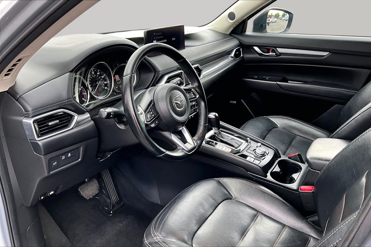 Used 2021 MAZDA CX-5 Touring w/ Touring Preferred SV Package FWD image 12