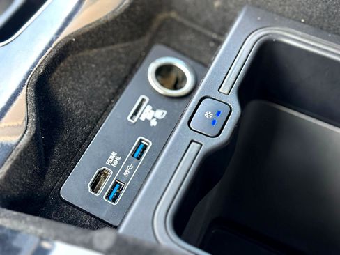 Used 2018 Land Rover Range Rover Supercharged image 39