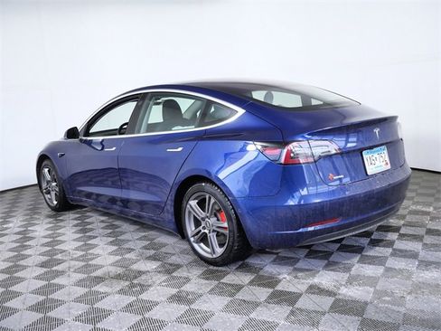 Used 2018 Tesla Model 3 Long Range image 6