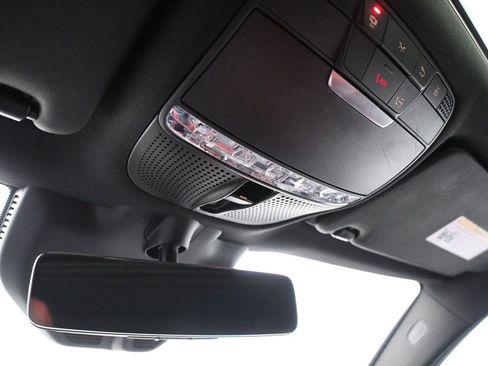 Used 2022 Mercedes-Benz GLC 300 4MATIC Coupe image 6
