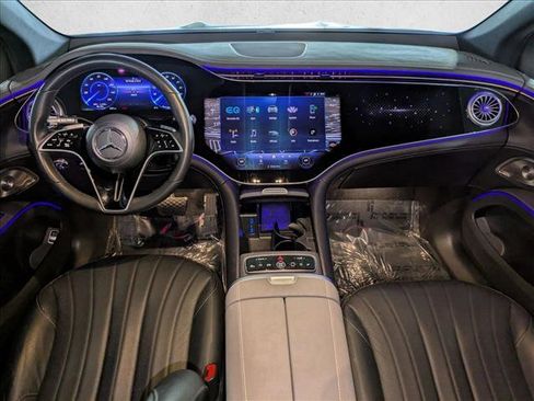 Certified 2023 Mercedes-Benz EQS 580 4MATIC SUV image 18