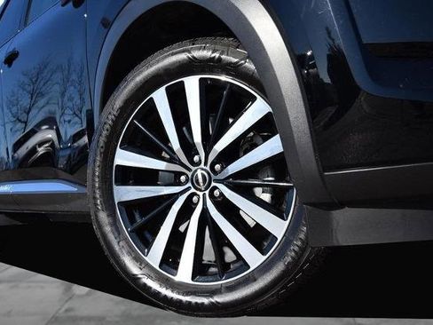 Certified 2024 Nissan Pathfinder Platinum w/ Cargo Package image 3