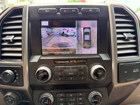 Used 2019 Ford F150 Limited w/ Trailer Tow Package AWD/4WD image 27