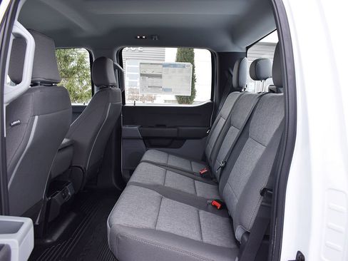 New 2026 Ford F250 XL w/ XL Chrome Package image 6