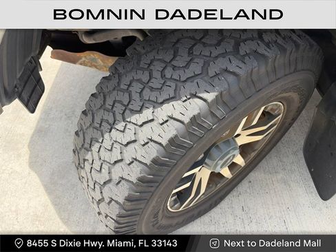 Used 2012 Toyota Tacoma PreRunner w/ SR5 Pkg RWD image 5