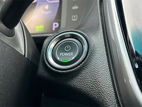 Used 2022 Chevrolet Bolt LT w/ Infotainment Package image 25