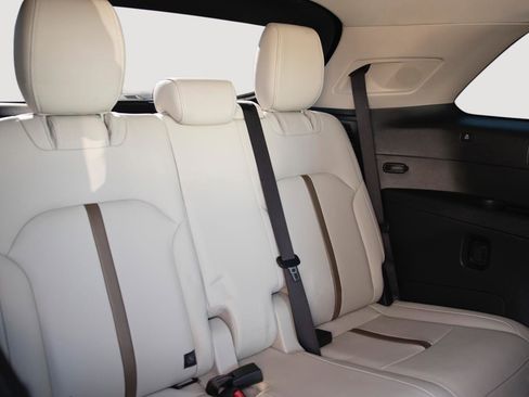 Used 2024 MAZDA CX-90 Plug-In Hybrid w/ Premium Plus image 18