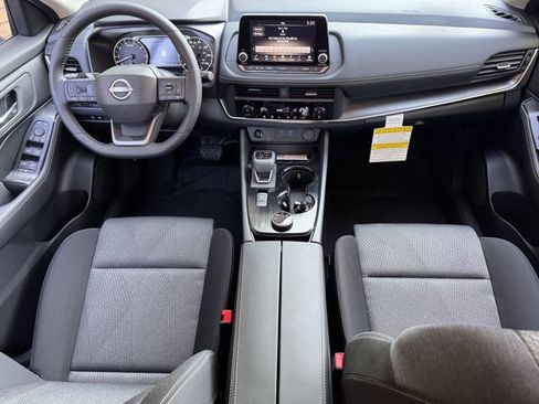 New 2025 Nissan Rogue SV image 13