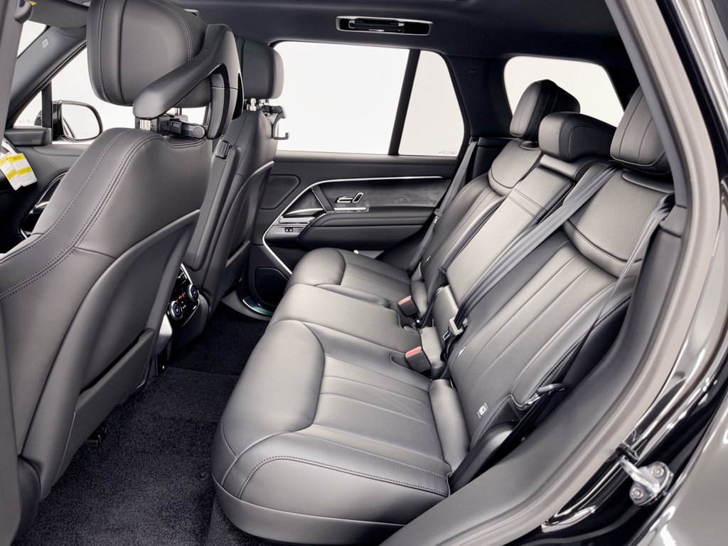 New 2026 Land Rover Range Rover SE AWD/4WD image 25