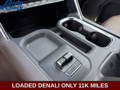 Used 2024 GMC Sierra 3500 Denali AWD/4WD image 10