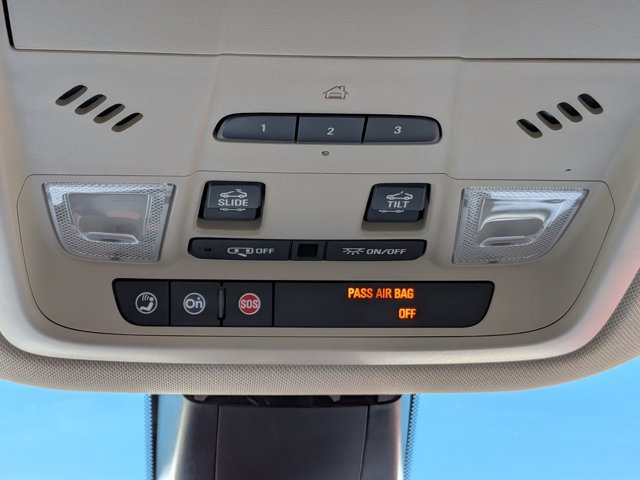 Certified 2020 Buick Enclave Premium w/ Sun and Sites Package FWD image 39