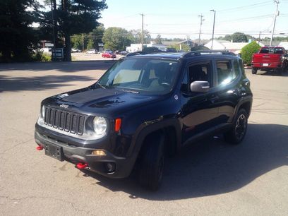 Used 2016 Jeep Renegade Trailhawk w/ Cold Weather Group