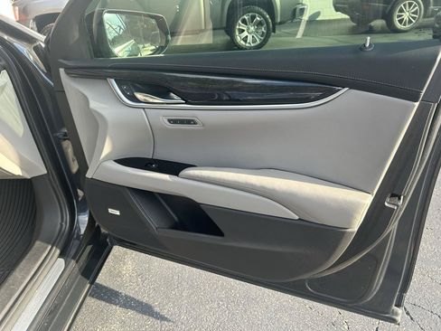 Used 2014 Cadillac XTS Luxury w/ Driver Awareness Package FWD image 19