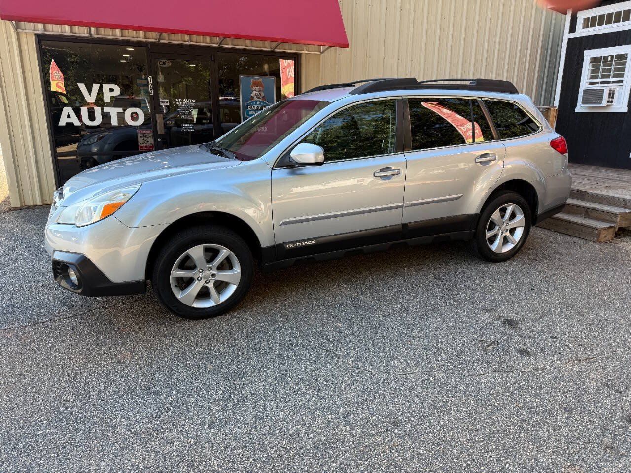 Used 2013 Subaru Outback 2.5i Premium w/ All-Weather Pkg AWD/4WD image 7