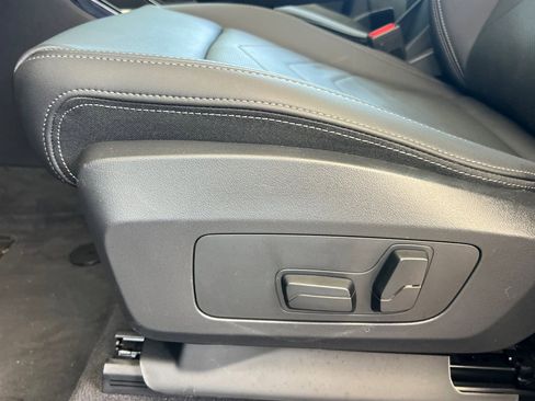 Used 2025 BMW X1 xDrive28i w/ Convenience Package AWD/4WD image 14
