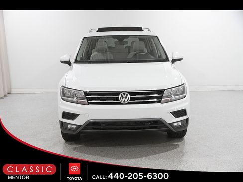 Used 2020 Volkswagen Tiguan SEL w/ 3rd Row Seat Package AWD/4WD image 2