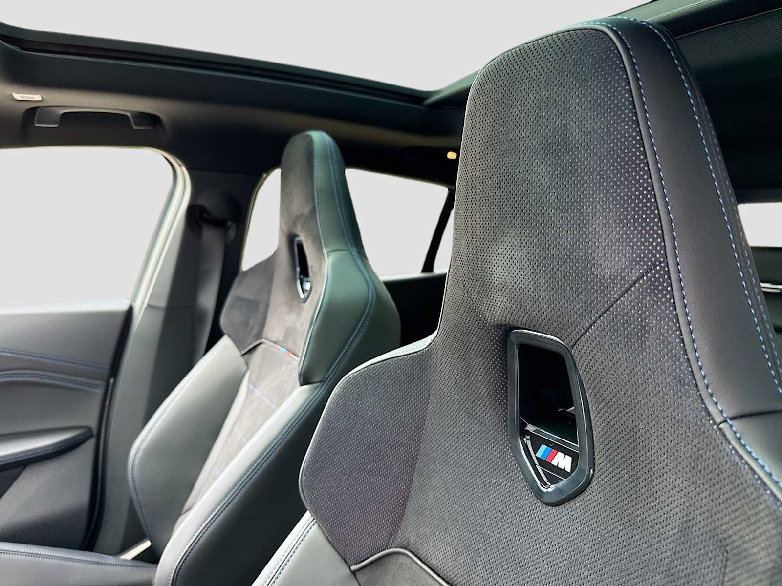 New 2026 BMW X2 M35i w/ Technology Package AWD/4WD image 16