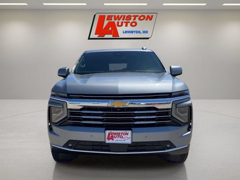 New 2026 Chevrolet Suburban LT w/ Comfort Package AWD/4WD image 8