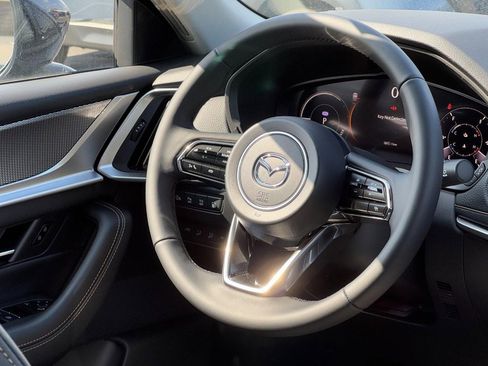 New 2026 MAZDA CX-90 Plug-In Hybrid w/ Preferred image 8