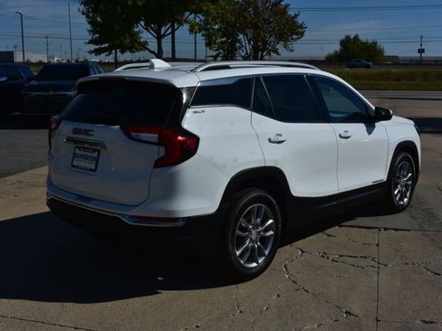 Used 2022 GMC Terrain SLT image 5