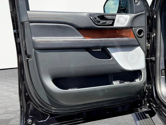 Used 2024 Lincoln Navigator L Black Label AWD/4WD image 20