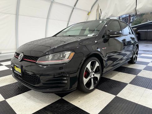 Used 2016 Volkswagen GTI SE w/ Driver Assistance Package image 1