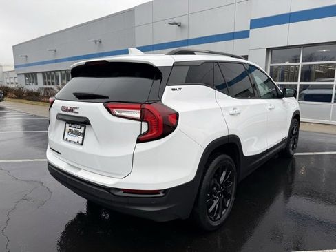 Certified 2023 GMC Terrain SLT w/ Tech Package image 9