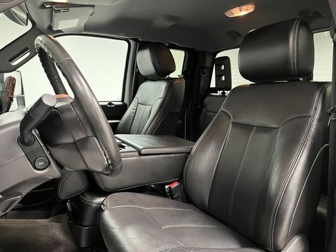 Used 2014 Ford F250 Lariat w/ Lariat Interior Package AWD/4WD image 22