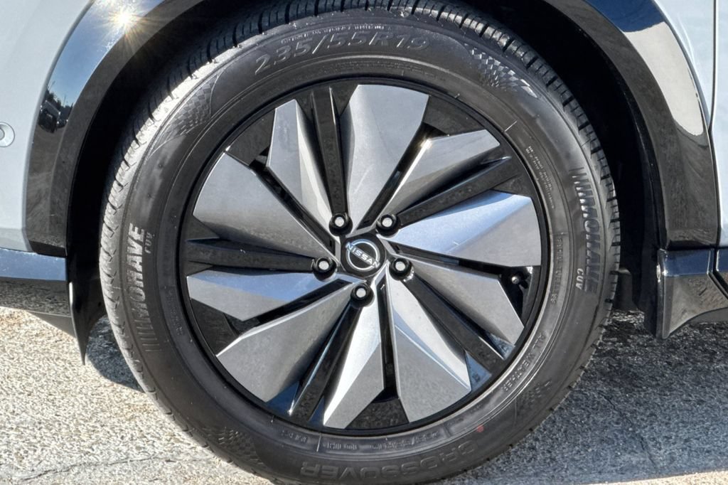 Used 2024 Nissan Ariya AWD image 26