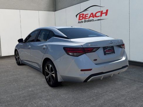 Used 2021 Nissan Sentra SV w/ Trunk Package FWD image 11
