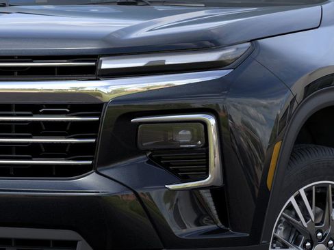 New 2025 Chevrolet Traverse LT image 39