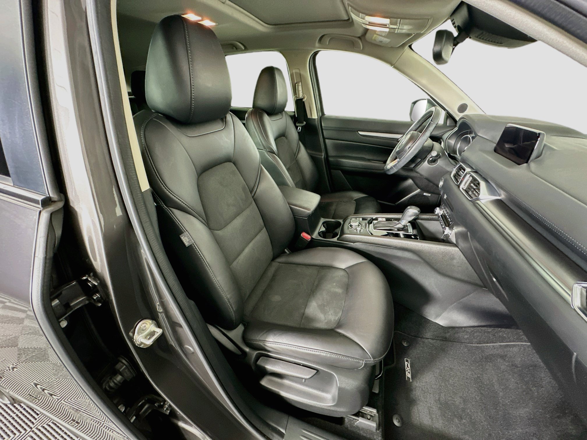 Used 2019 MAZDA CX-5 Touring FWD image 33