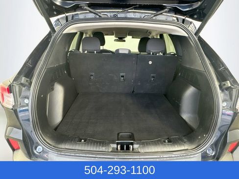 Used 2021 Ford Escape SE w/ SE Sport Appearance Package FWD image 24