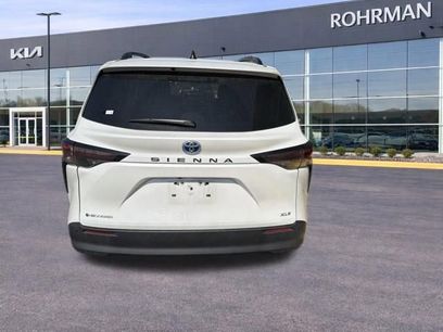 Used 2025 Toyota Sienna XLE