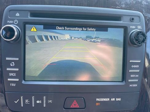 Used 2016 Chevrolet Traverse LT AWD/4WD image 14